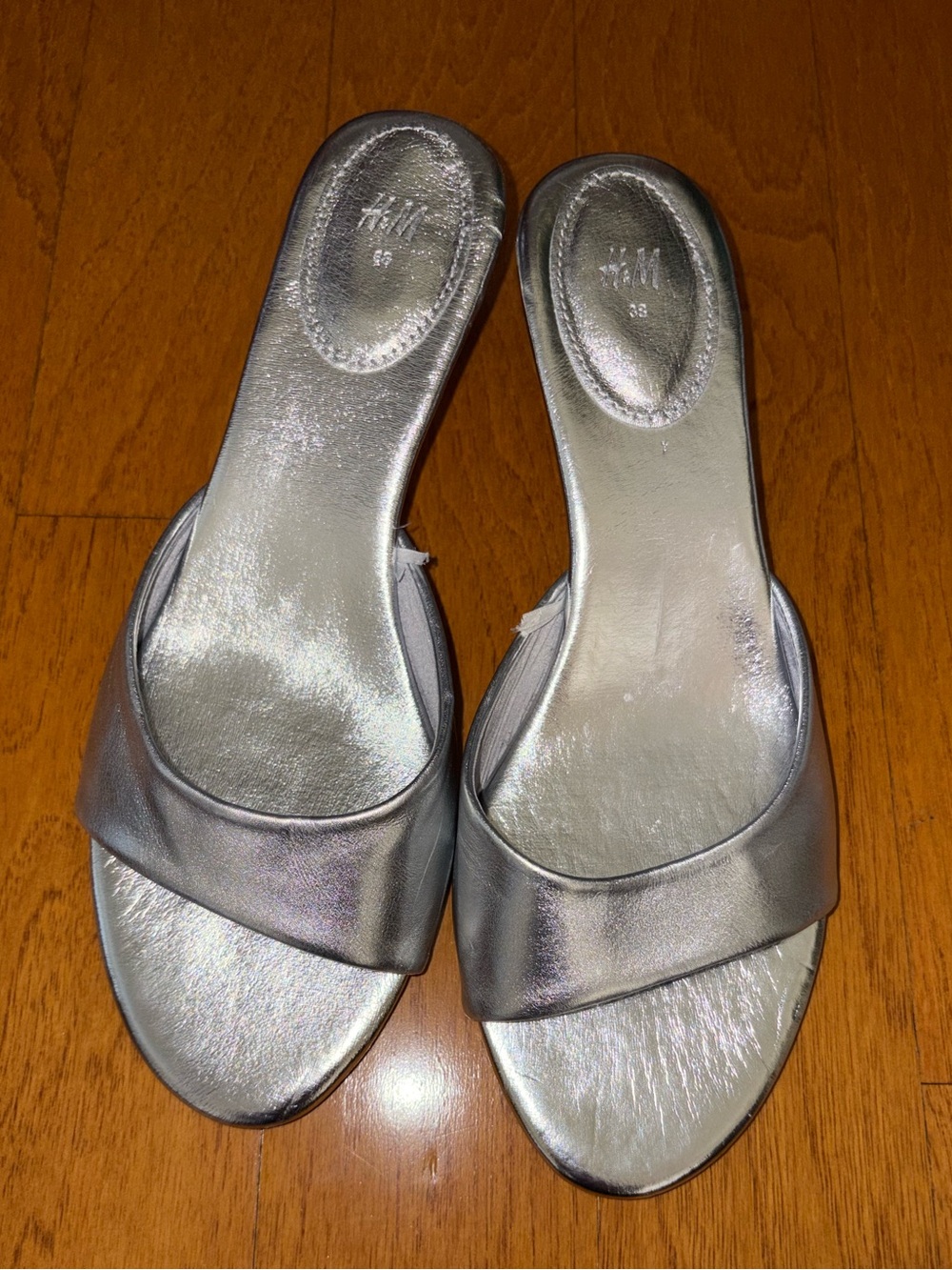 H&M Metallic Silver Slip-On Kitten Heel Sandals - Women